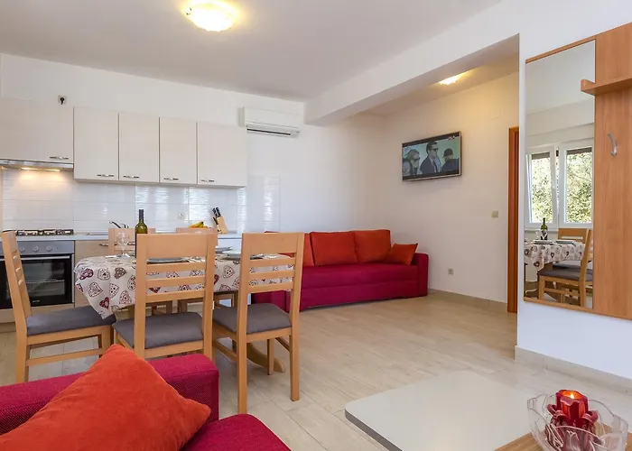 Апартаменты Medini *